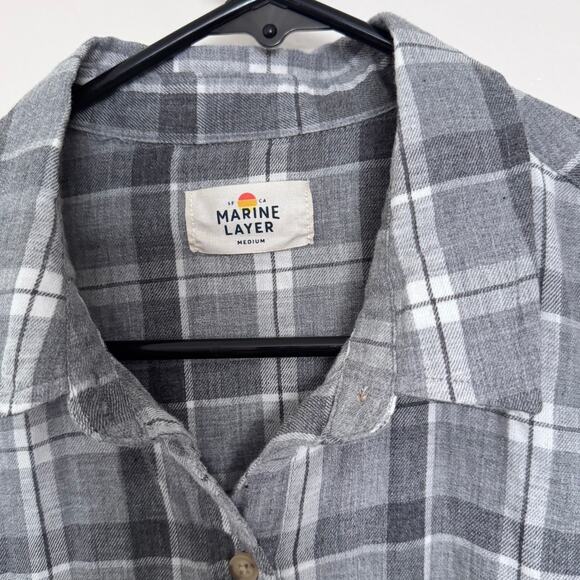 Marine Layer Meadow Plaid Button Down in Grey Size Medium - Picture 5 of 5